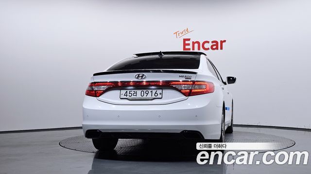 Hyundai Grandeur 2015 — photo 4