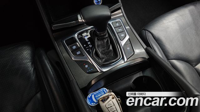 Hyundai Grandeur 2015 — photo 9