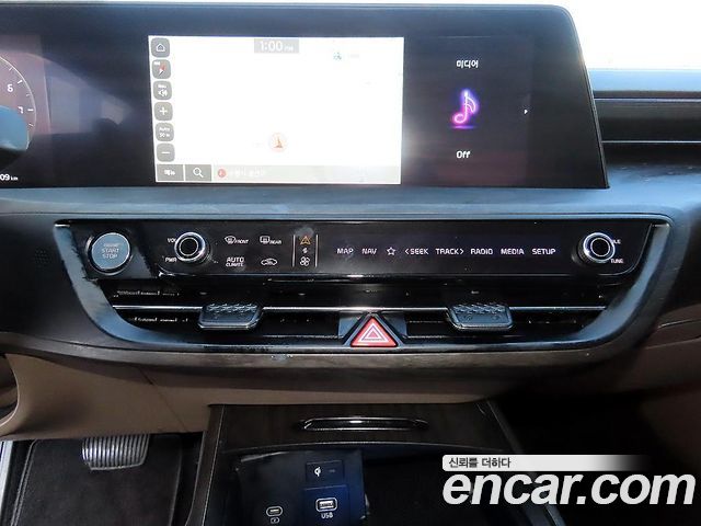 Kia K8 2023 — photo 13