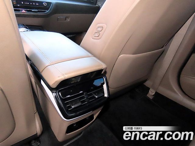 Kia K8 2023 — photo 16