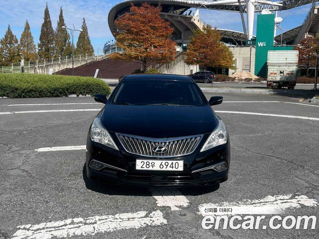 Hyundai Grandeur 2012 — photo 1