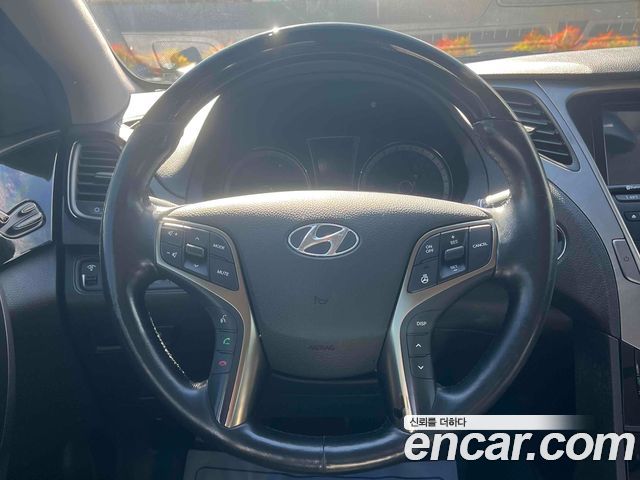 Hyundai Grandeur 2012 — photo 6