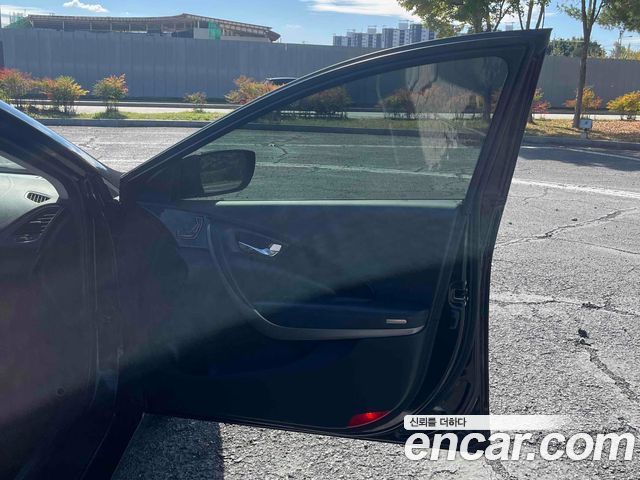 Hyundai Grandeur 2012 — photo 15