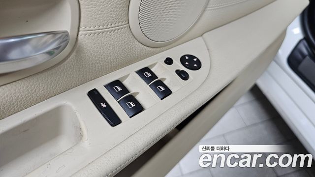 BMW 5-Series 2008 — photo 26