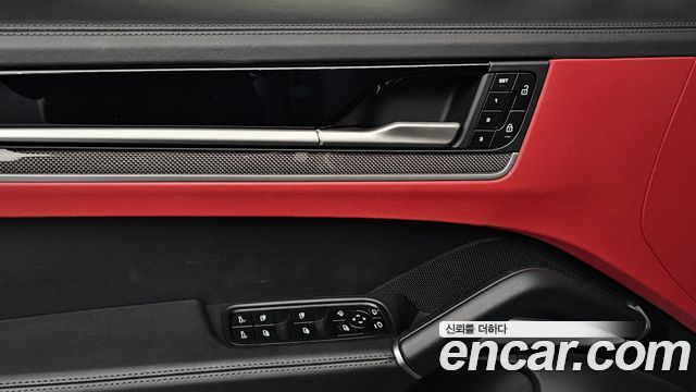 Porsche Cayenne 2024 — photo 12