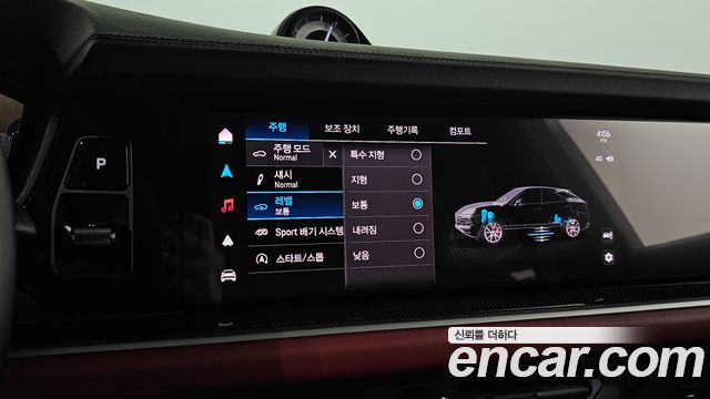 Porsche Cayenne 2024 — photo 18
