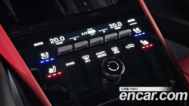 Porsche Cayenne 2024 — photo 19