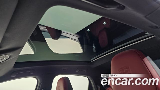 Porsche Cayenne 2024 — photo 20