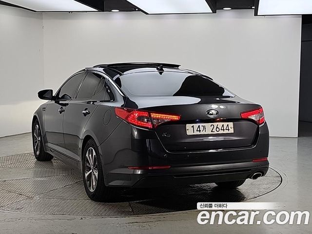 Kia K5 2011 — photo 3