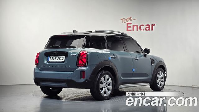 Mini Countryman 2021 — photo 2