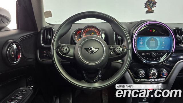 Mini Countryman 2021 — photo 18