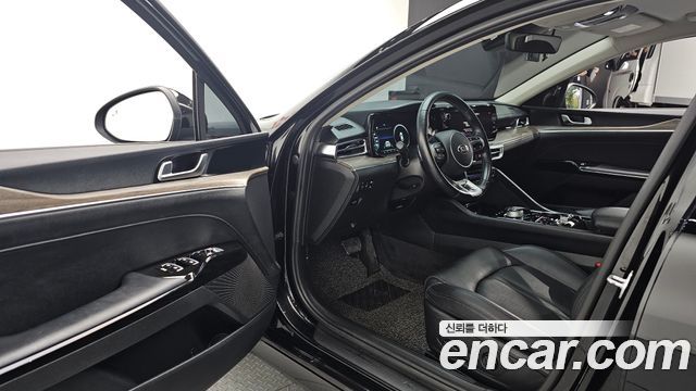 Kia K5 2021 — photo 10