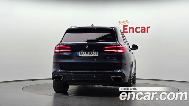 BMW X5 2021 — photo 4