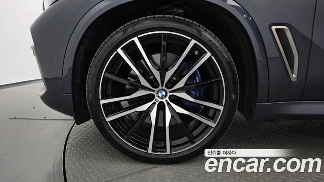 BMW X5 2021 — photo 5