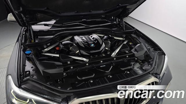 BMW X5 2021 — photo 6