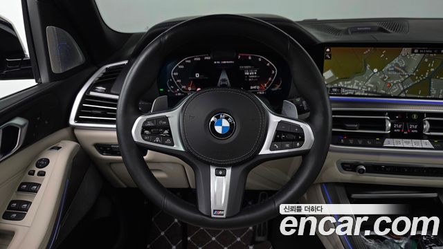 BMW X5 2021 — photo 19