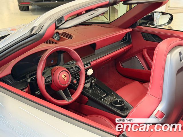 Porsche 911 2026 — photo 8
