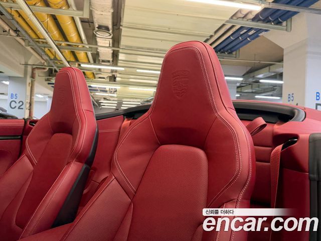 Porsche 911 2026 — photo 11