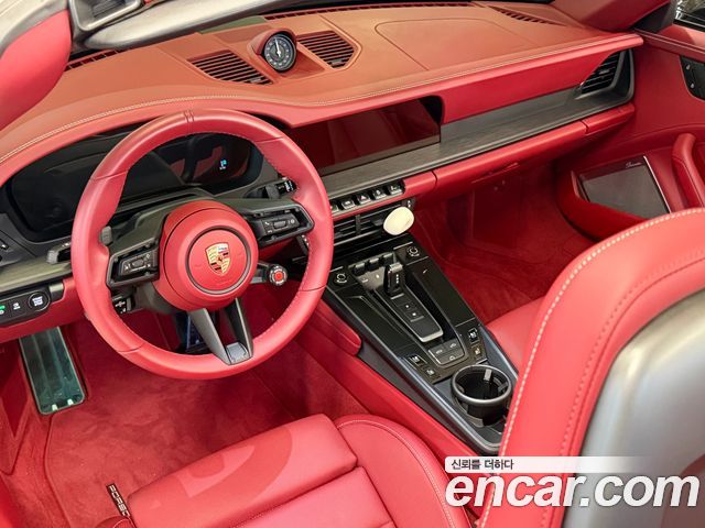 Porsche 911 2026 — photo 12