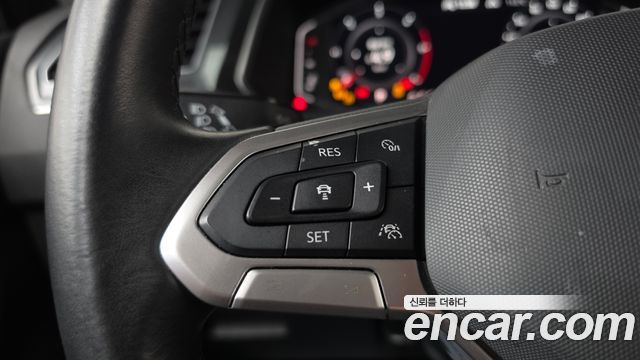 Volkswagen Tiguan 2022 — photo 22