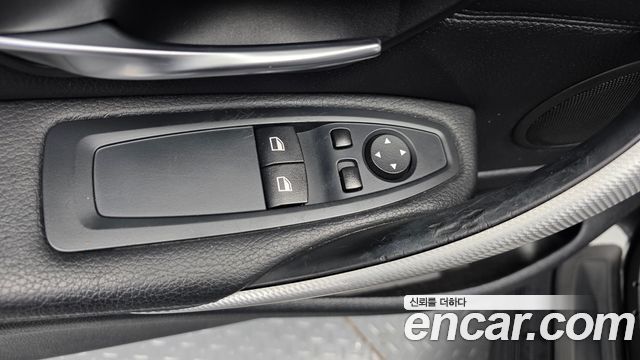 BMW 4-Series 2015 — photo 29