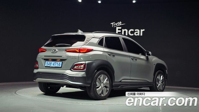 Hyundai Kona 2020 — photo 2