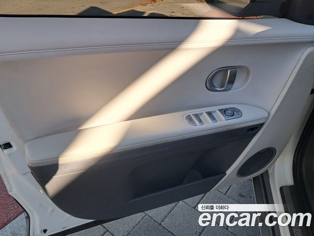 Hyundai Ioniq5 2023 — photo 11