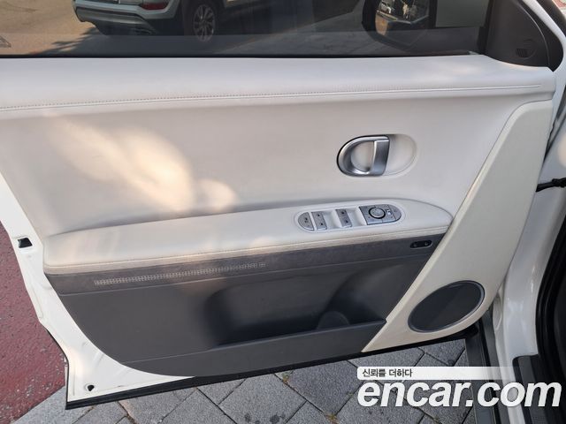Hyundai Ioniq5 2023 — photo 12