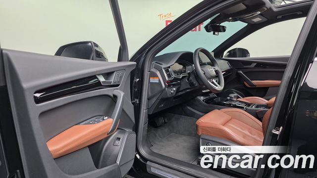 Audi Q5 2022 — photo 13