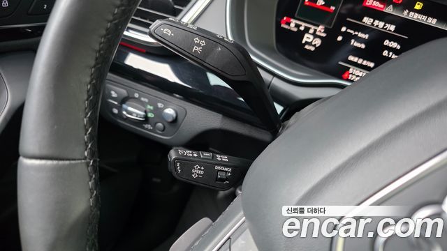 Audi Q5 2022 — photo 26