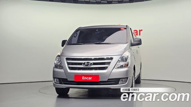 Hyundai Starex 2017 — photo 3