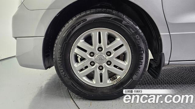 Hyundai Starex 2017 — photo 5
