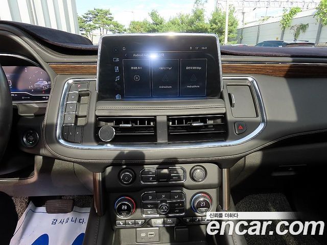 Chevrolet Korea Tahoe 2022 — photo 15