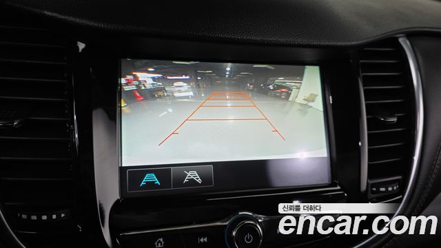 Chevrolet Korea Trax 2018 — photo 21