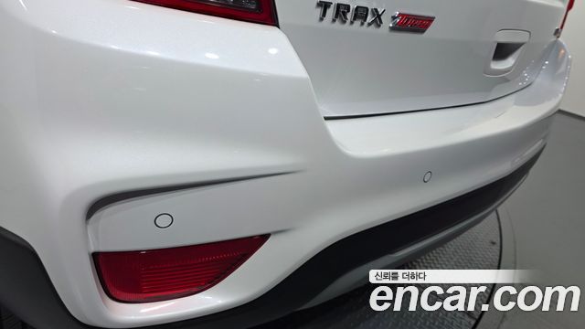 Chevrolet Korea Trax 2018 — photo 25