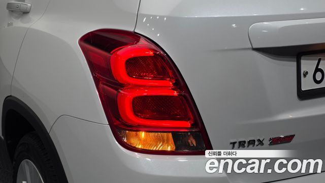 Chevrolet Korea Trax 2018 — photo 9