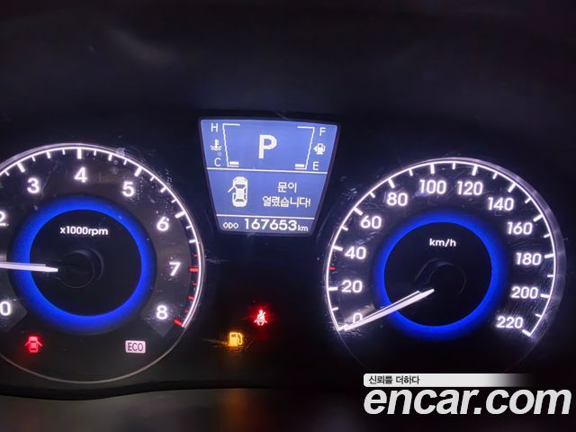 Hyundai Accent 2012 — photo 8