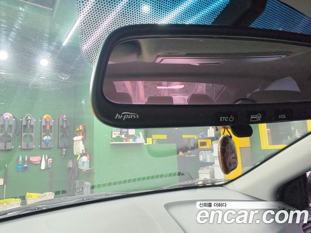 Hyundai Accent 2012 — photo 17