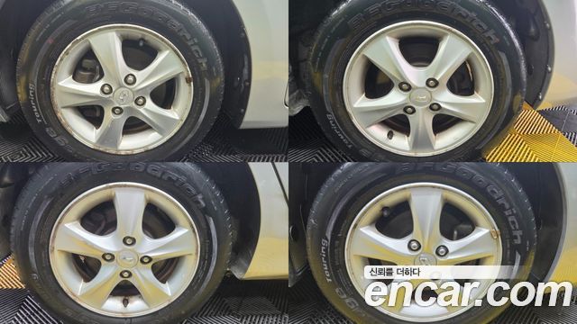 Hyundai Accent 2012 — photo 18