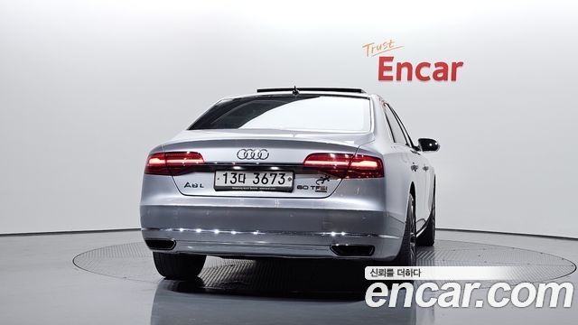 Audi A8 2015 — photo 4