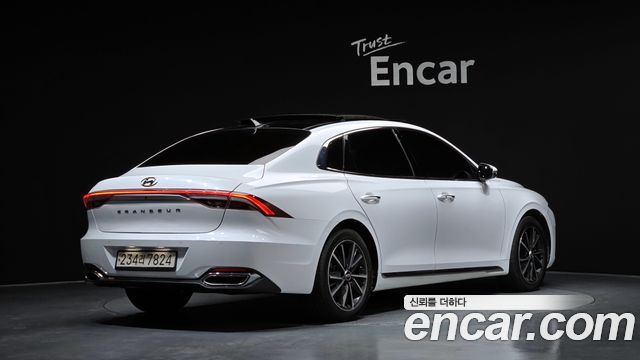 Hyundai Grandeur 2023 — photo 2