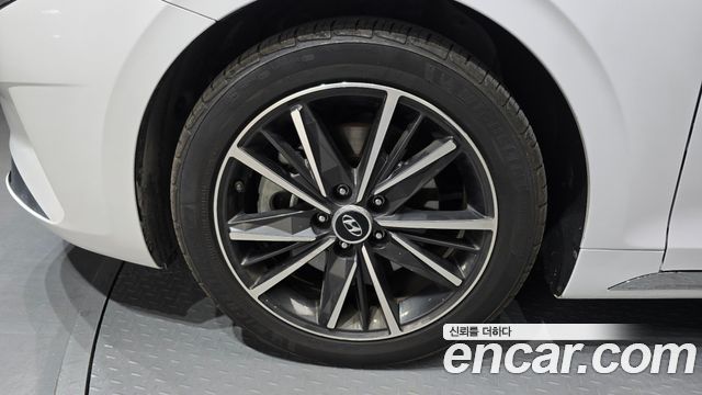Hyundai Grandeur 2023 — photo 5