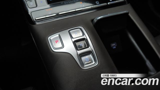 Hyundai Grandeur 2023 — photo 9