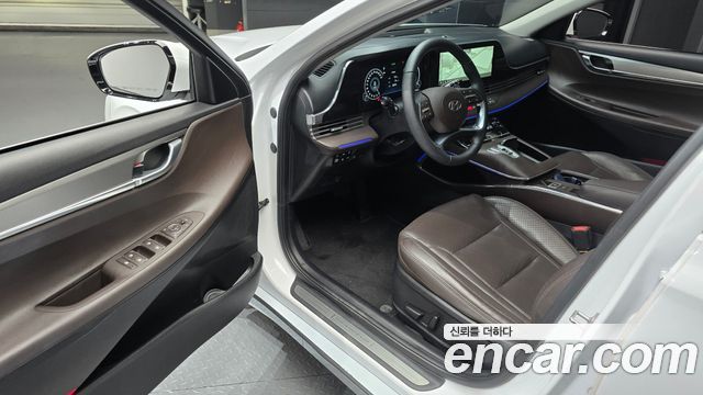 Hyundai Grandeur 2023 — photo 10
