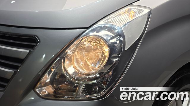 Hyundai Starex 2018 — photo 8