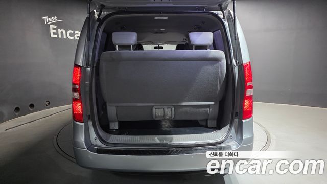 Hyundai Starex 2018 — photo 30