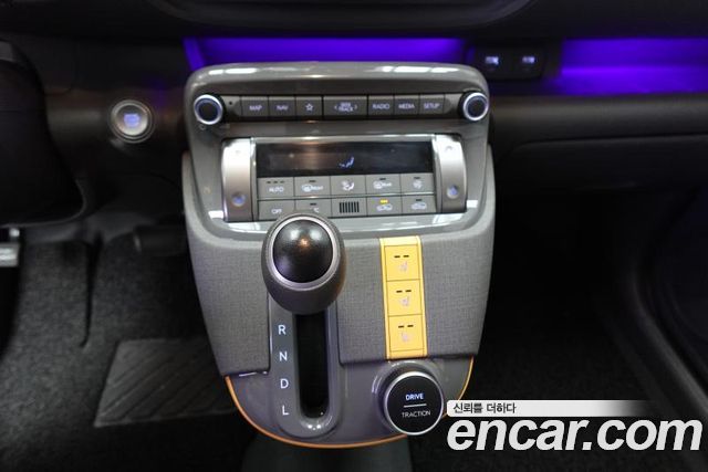 Hyundai Casper 2023 — photo 12