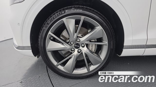 Genesis GV70 2025 — photo 5