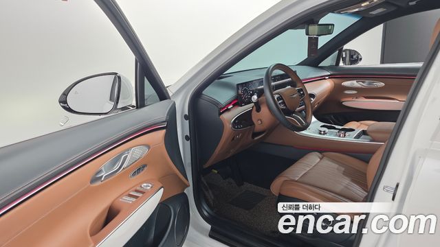 Genesis GV70 2025 — photo 10
