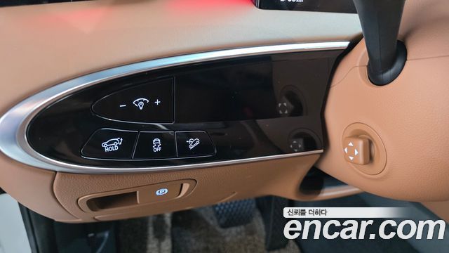 Genesis GV70 2025 — photo 13